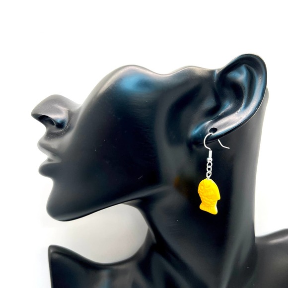 Taiyaki Earrings - Pastry Earrings - Fish Earrings - Kawaii Earrings - Picture 9 of 10